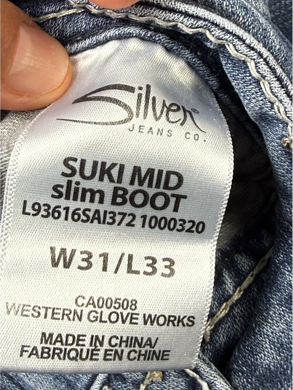 Silver Jeans Co. Men’s Suki Blue Light Wash Slim Bootcut Jeans Distressed